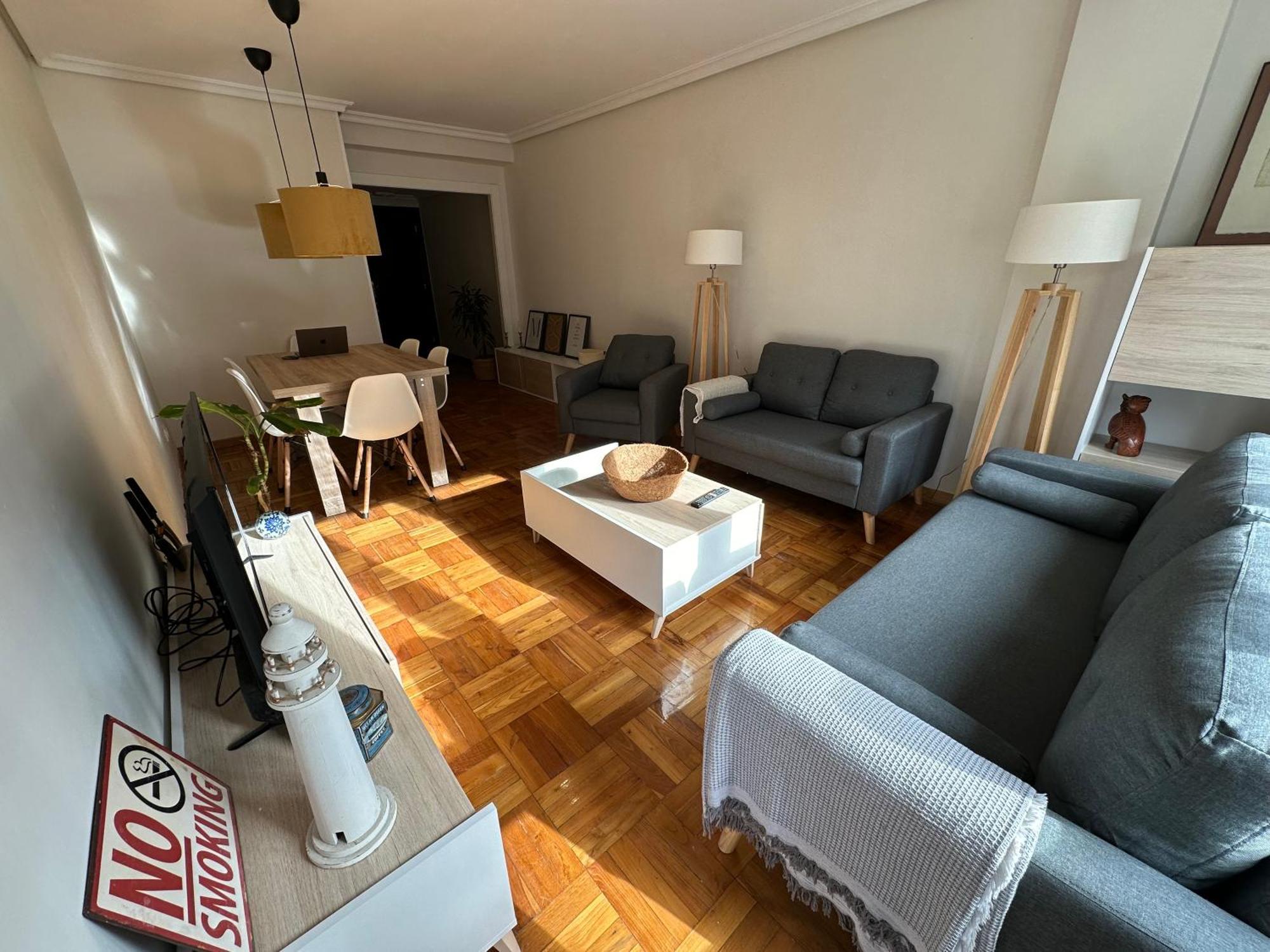Piso Grande Reformado Y Centrico Apartamento *
